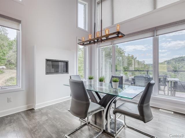 









270


Ch. H.-Zurenski

, B,
Val-des-Monts,




QC
J8N5J2

