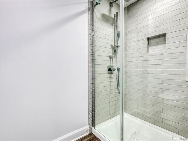 









270


Ch. H.-Zurenski

, B,
Val-des-Monts,




QC
J8N5J2

