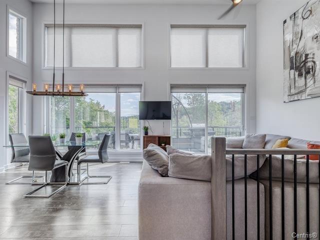 









270


Ch. H.-Zurenski

, B,
Val-des-Monts,




QC
J8N5J2

