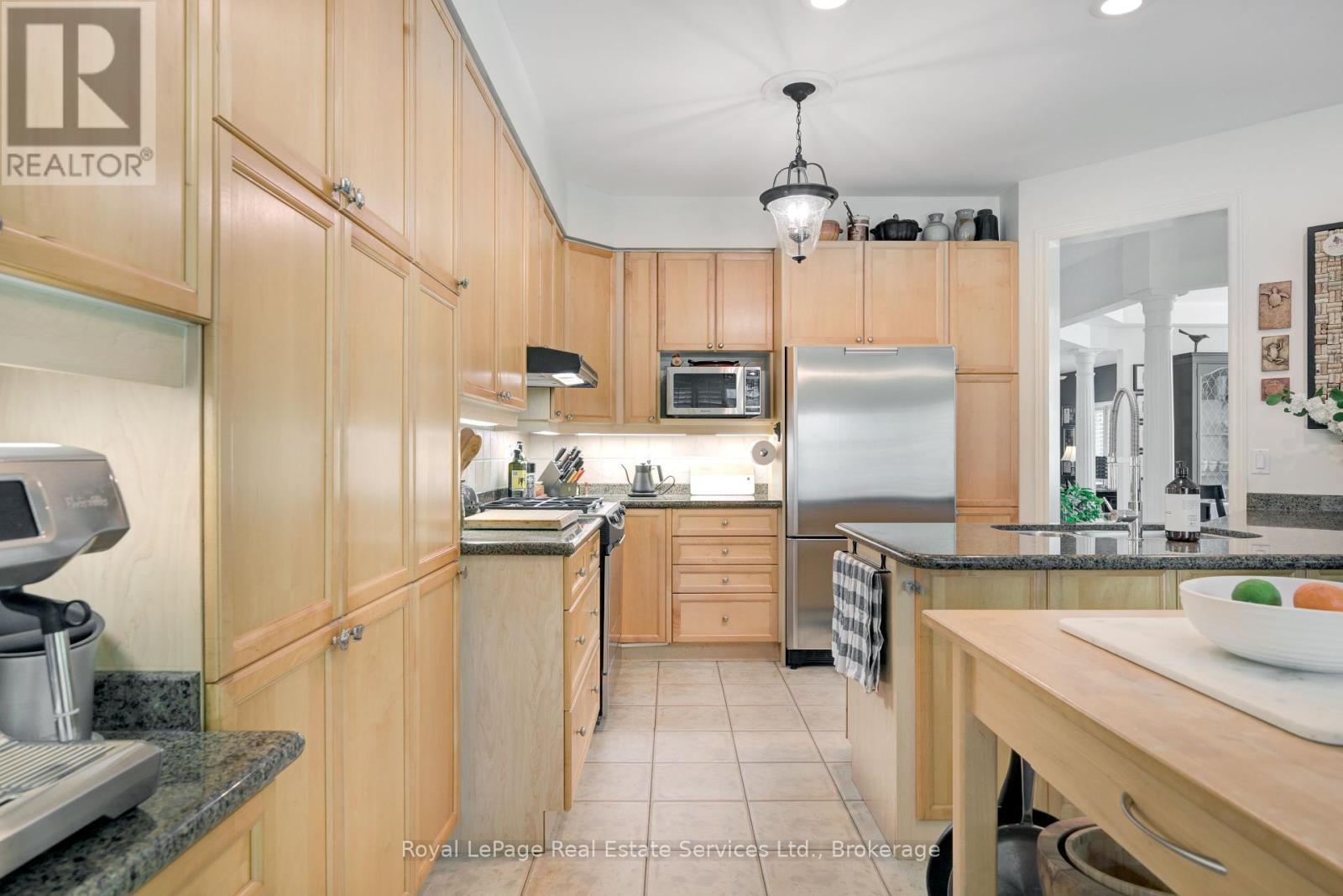 












1259 GLENASHTON DRIVE

,
Oakville (JC Joshua Creek),




Ontario
L6H5M3

