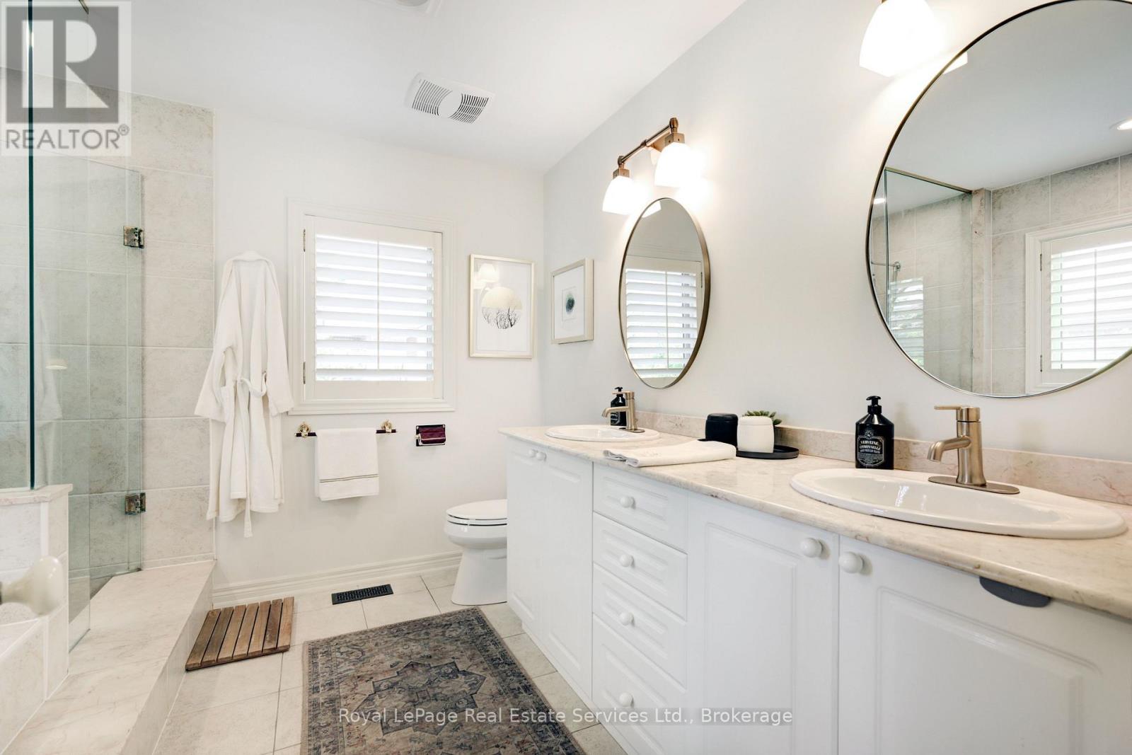 












1259 GLENASHTON DRIVE

,
Oakville (JC Joshua Creek),




Ontario
L6H5M3

