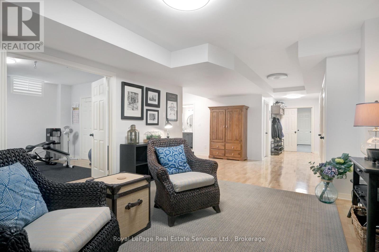 












1259 GLENASHTON DRIVE

,
Oakville (JC Joshua Creek),




Ontario
L6H5M3

