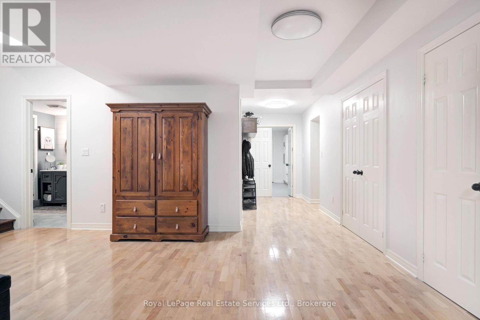 












1259 GLENASHTON DRIVE

,
Oakville (JC Joshua Creek),




Ontario
L6H5M3

