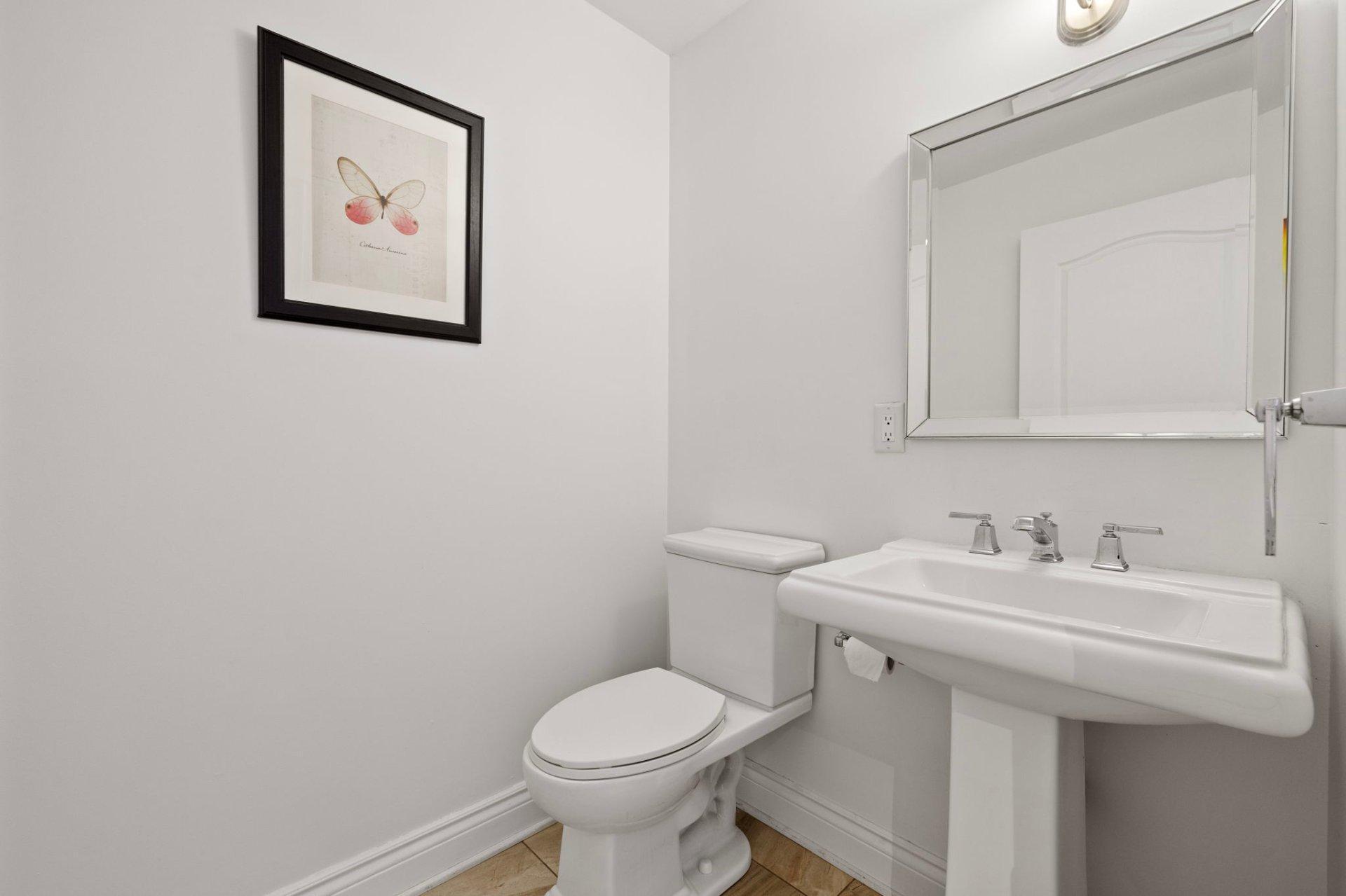 









111


Rue Champêtre

,
Gatineau (Aylmer),




QC
J9H6W4


