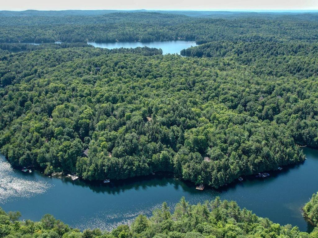 









34


Ch. des Becs-Scie

,
Val-des-Monts,







QC
J8N6L9

