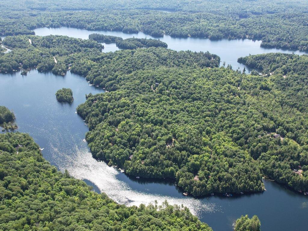 









34


Ch. des Becs-Scie

,
Val-des-Monts,







QC
J8N6L9

