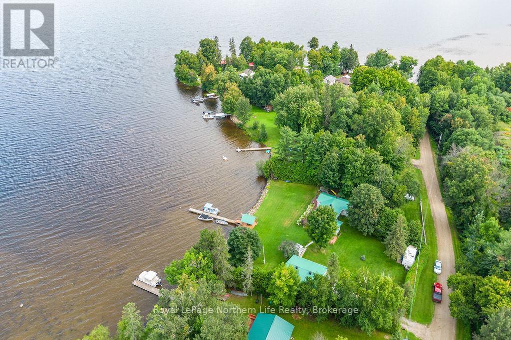 












347 BLACK POINT ROAD

,
North Algona Wilberforce,




Ontario
K0J1X0

