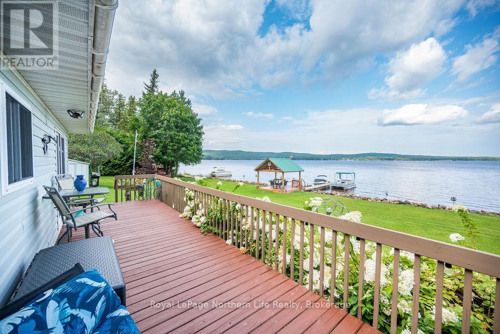 












347 BLACK POINT ROAD

,
North Algona Wilberforce,




Ontario
K0J1X0

