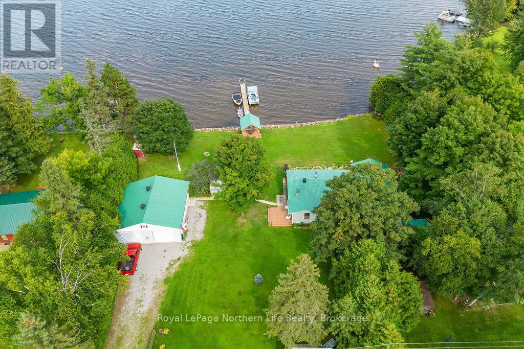 












347 BLACK POINT ROAD

,
North Algona Wilberforce,




Ontario
K0J1X0

