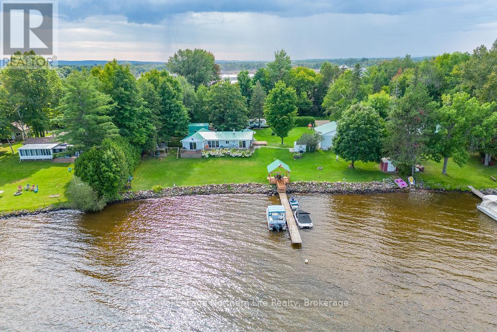 












347 BLACK POINT ROAD

,
North Algona Wilberforce,




Ontario
K0J1X0

