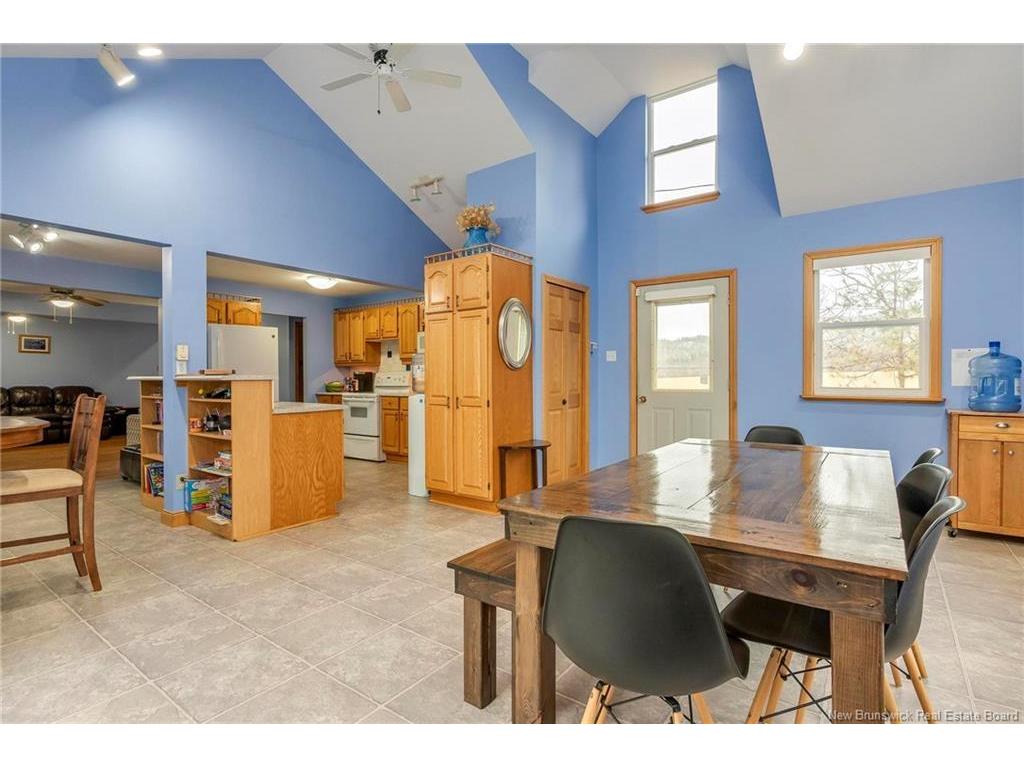 









15


Davis

LANE,
Kiersteadville,




NB
E5T 3M9

