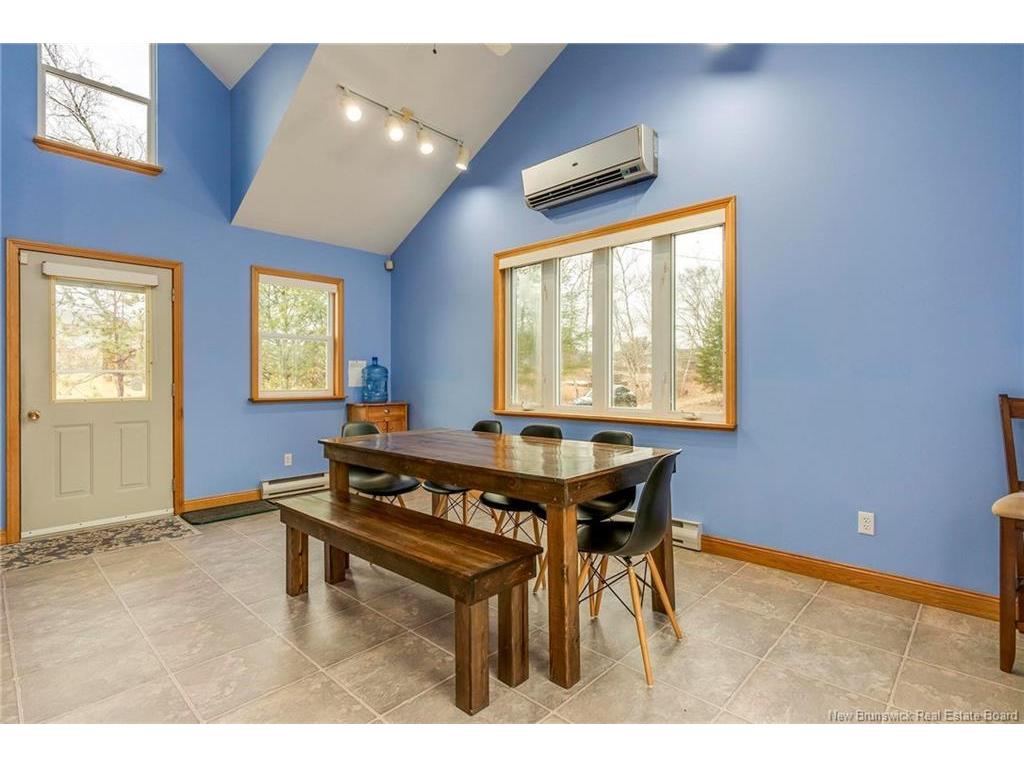 









15


Davis

LANE,
Kiersteadville,




NB
E5T 3M9

