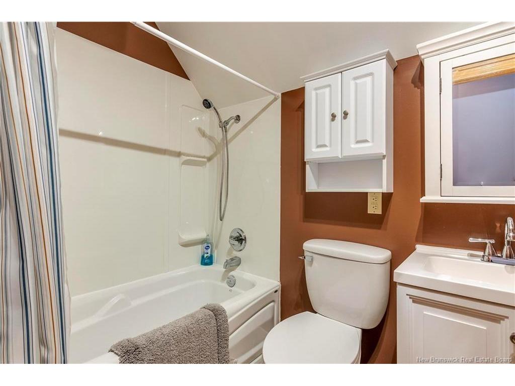 









15


Davis

LANE,
Kiersteadville,




NB
E5T 3M9

