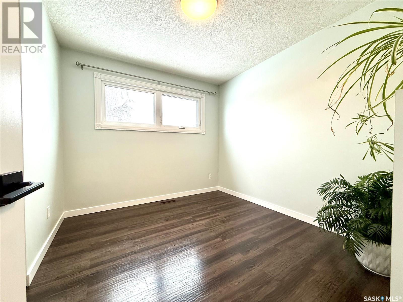 












1271 Main STREET

,
Melville,




Saskatchewan
S0A2P0

