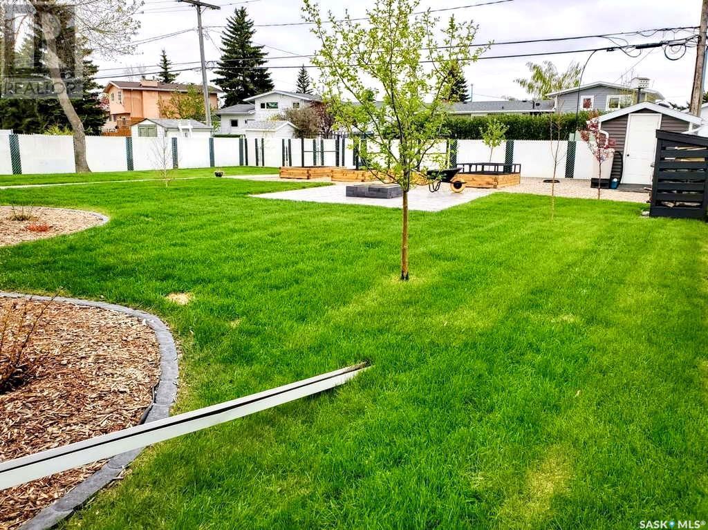 












1271 Main STREET

,
Melville,




Saskatchewan
S0A2P0

