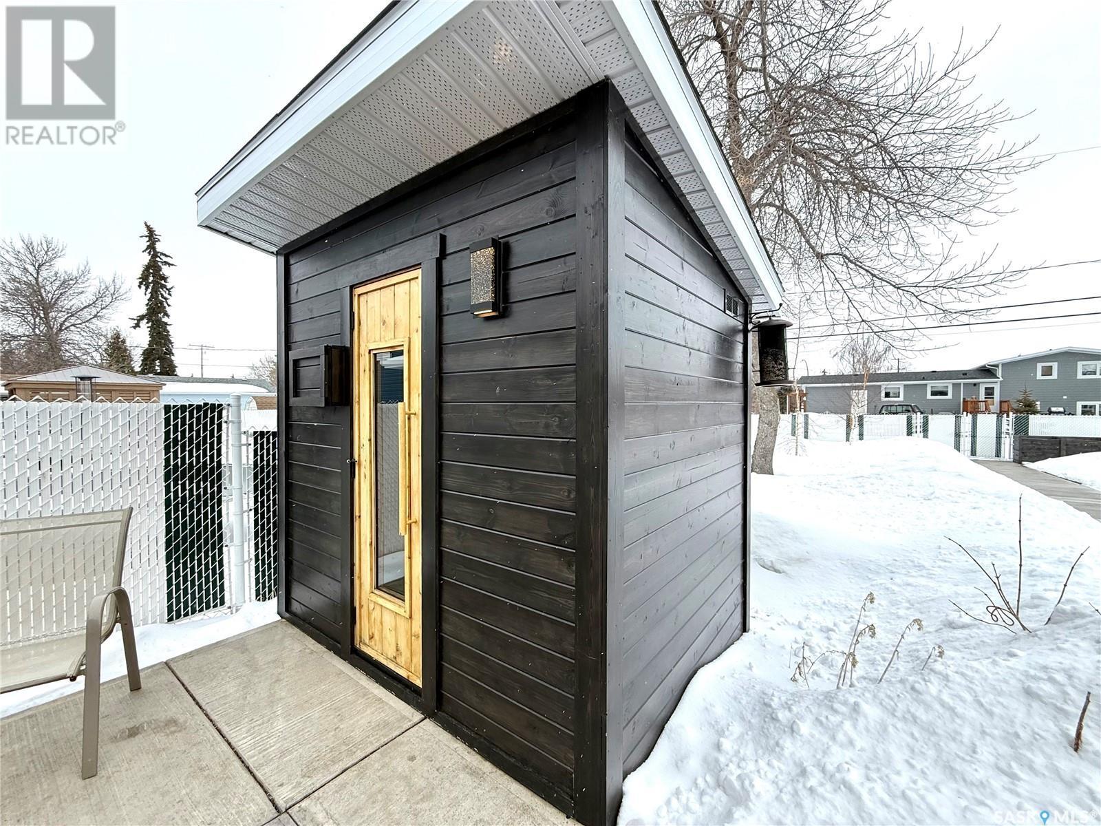 












1271 Main STREET

,
Melville,




Saskatchewan
S0A2P0

