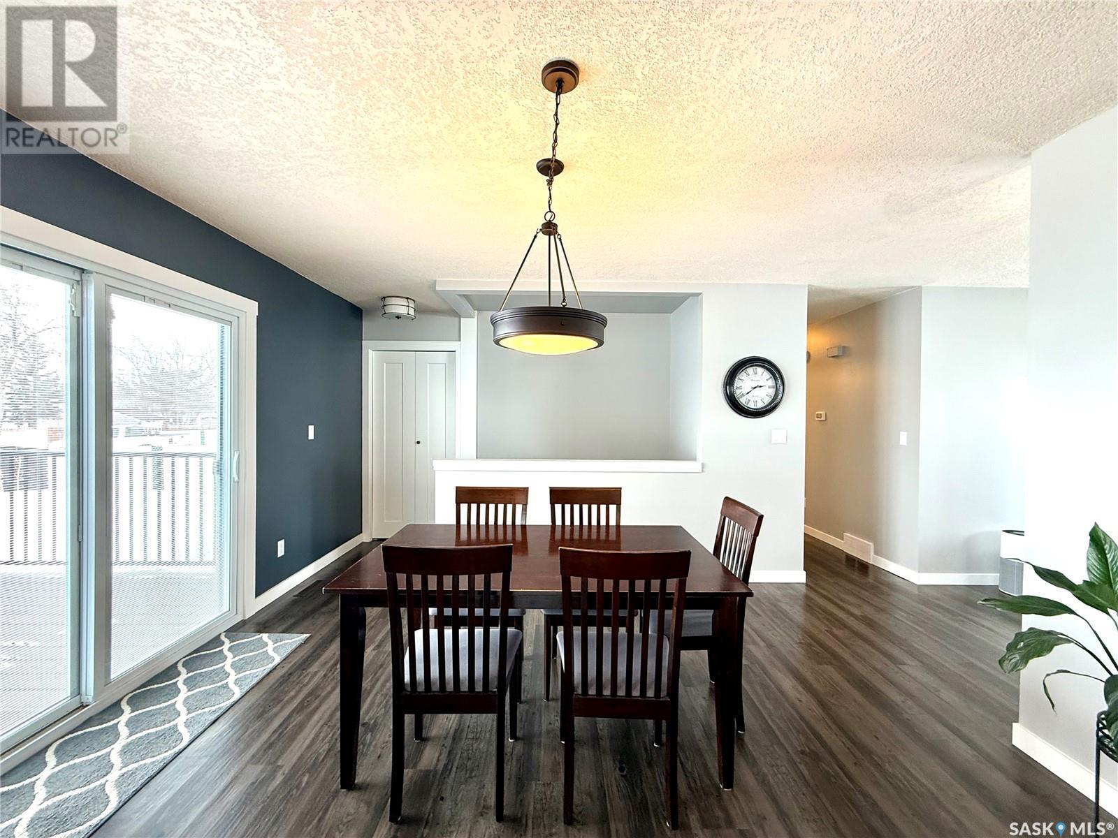 












1271 Main STREET

,
Melville,




Saskatchewan
S0A2P0

