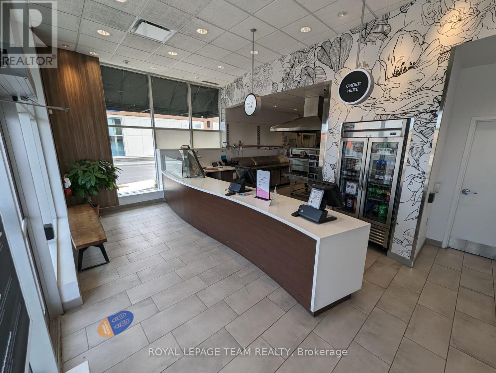 












1 - 4285 STRANDHERD DRIVE

,
Ottawa,




Ontario
K2J5P8

