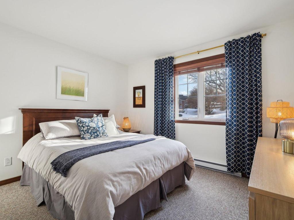 









1822


Ch. du Golf

,
Mont-Tremblant,




QC
J8E2K6

