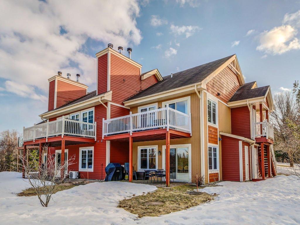 









1822


Ch. du Golf

,
Mont-Tremblant,




QC
J8E2K6

