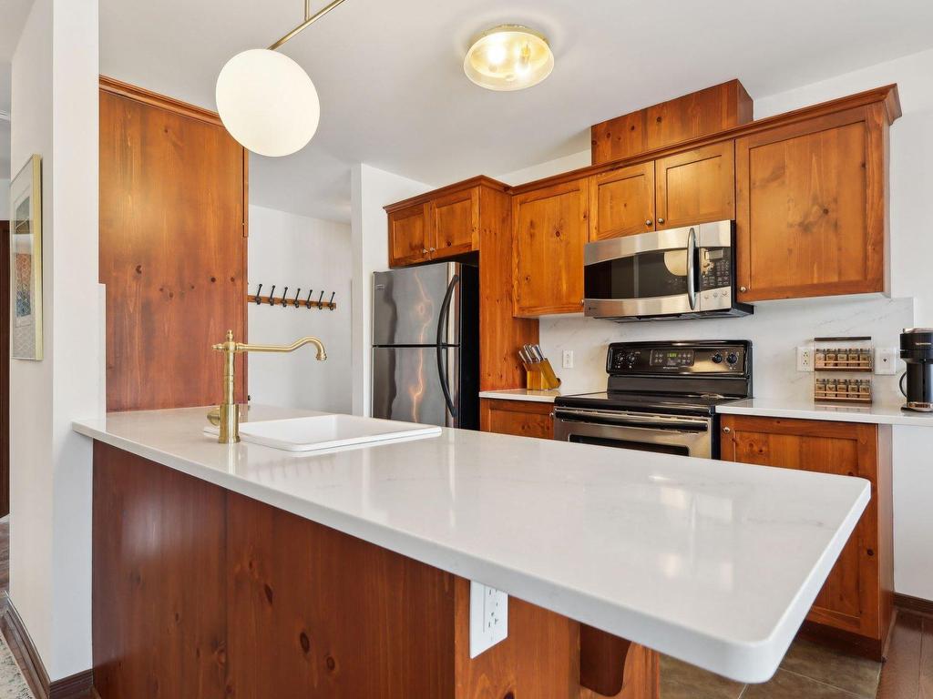 









1822


Ch. du Golf

,
Mont-Tremblant,




QC
J8E2K6


