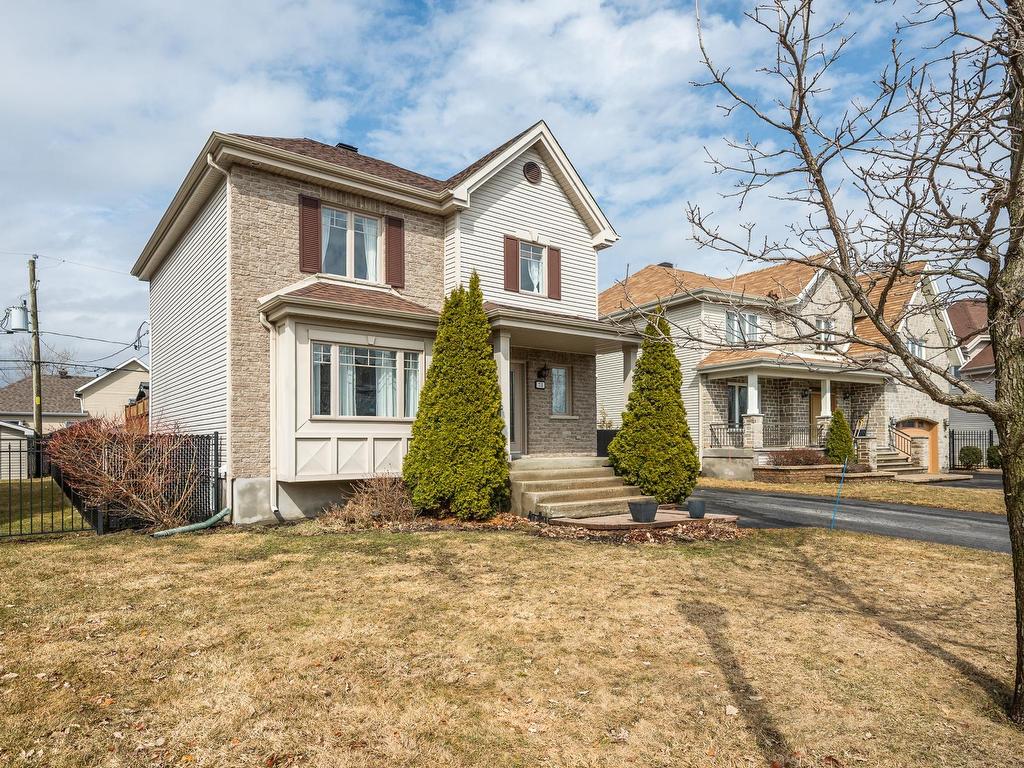 









75


Rue Benoit

,
Saint-Constant,




QC
J5A0B2


