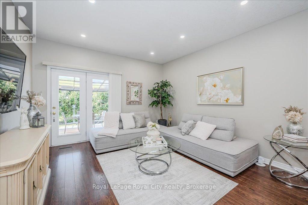 












291 BAMFORD DRIVE

,
North Perth (Listowel),




Ontario
N4W3V2

