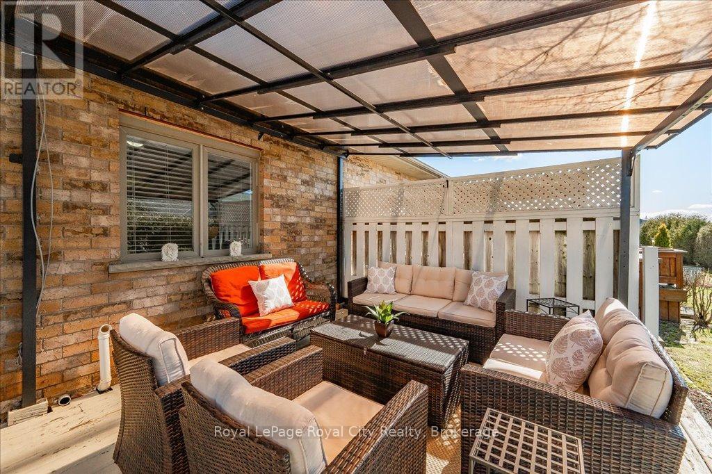 












291 BAMFORD DRIVE

,
North Perth (Listowel),




Ontario
N4W3V2

