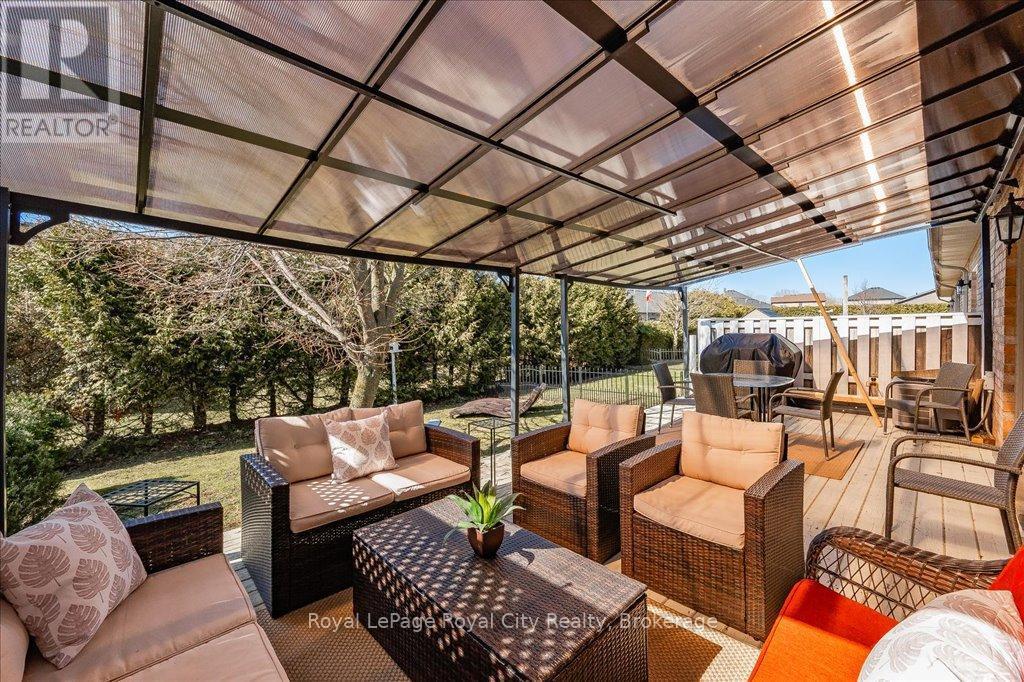 












291 BAMFORD DRIVE

,
North Perth (Listowel),




Ontario
N4W3V2

