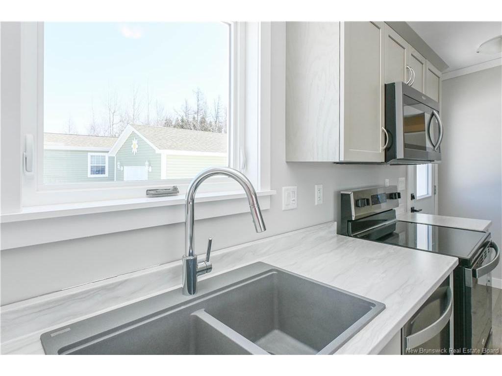 









220


rue Bella Vista

ST,
Tracadie,




NB
E1X 4V1

