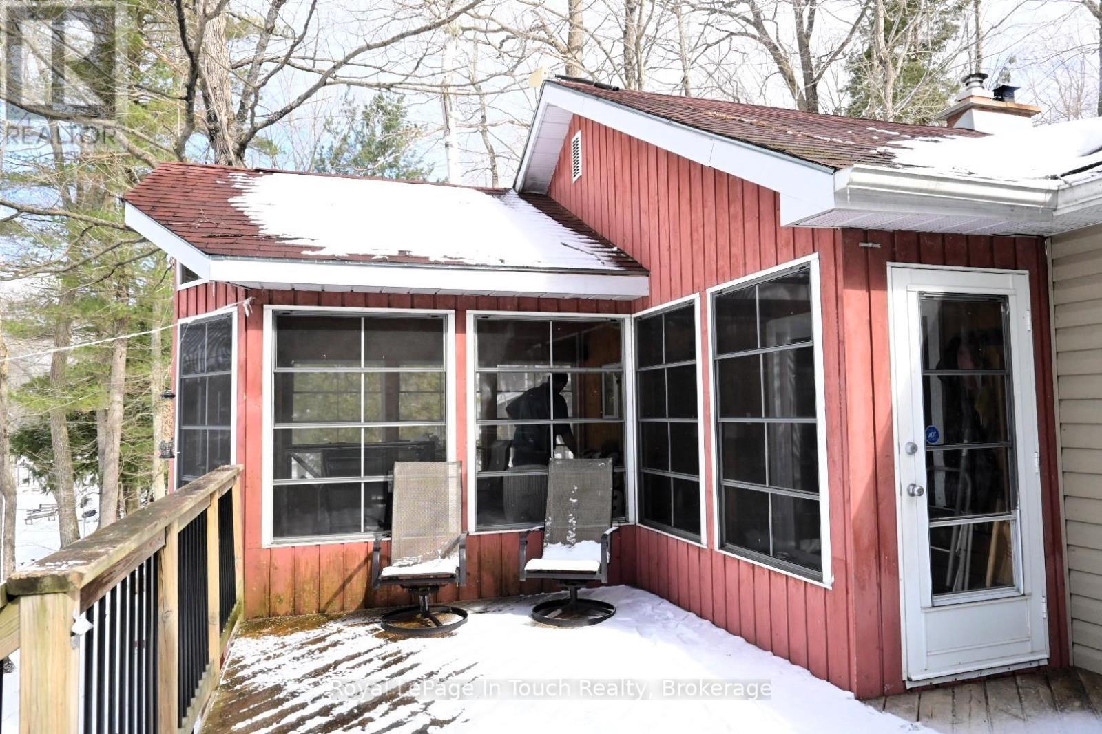 












476 HUNGRY BAY ROAD E

,
Georgian Bay (Baxter),




Ontario
L0K1S0

