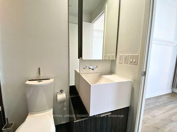 









1


Bloor

Street East, 2210,
Toronto,




ON
M4W 1A9

