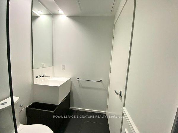 









1


Bloor

Street East, 2210,
Toronto,




ON
M4W 1A9

