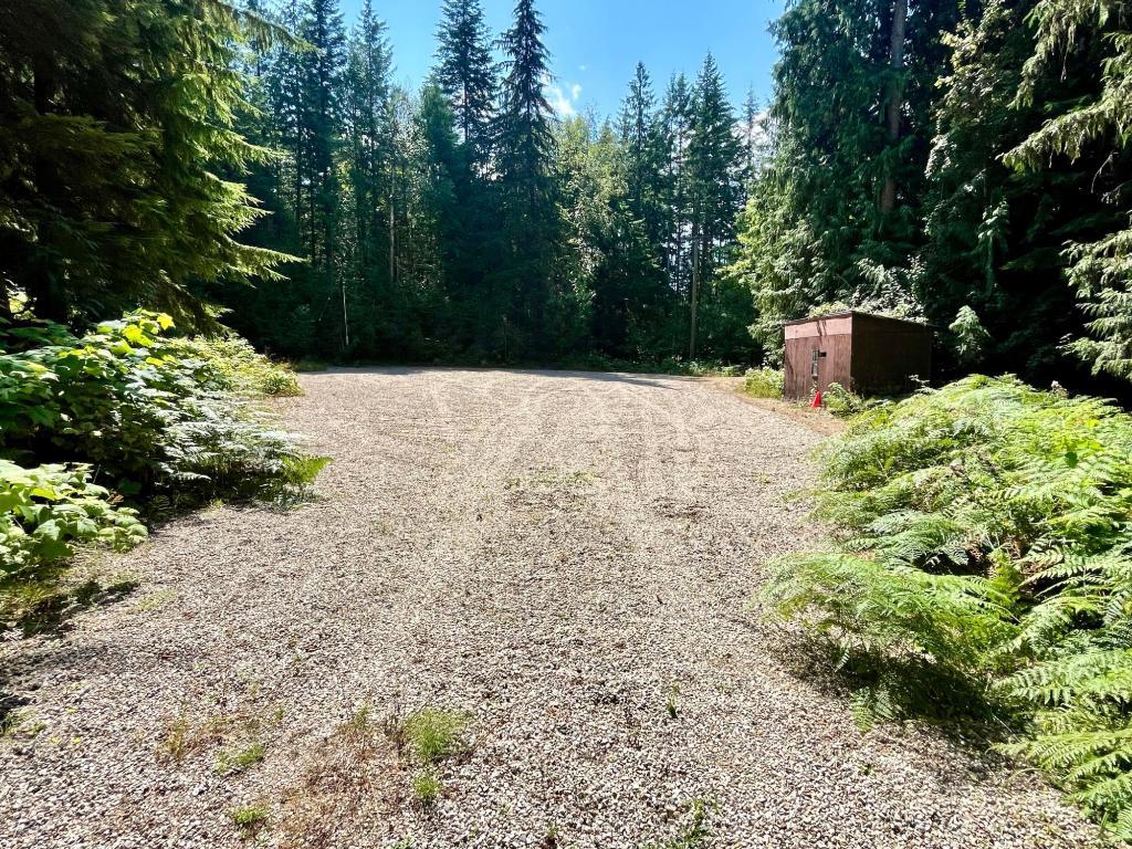 









5345


Highway 6

Highway,
Burton,







BC
V0G 1R0


