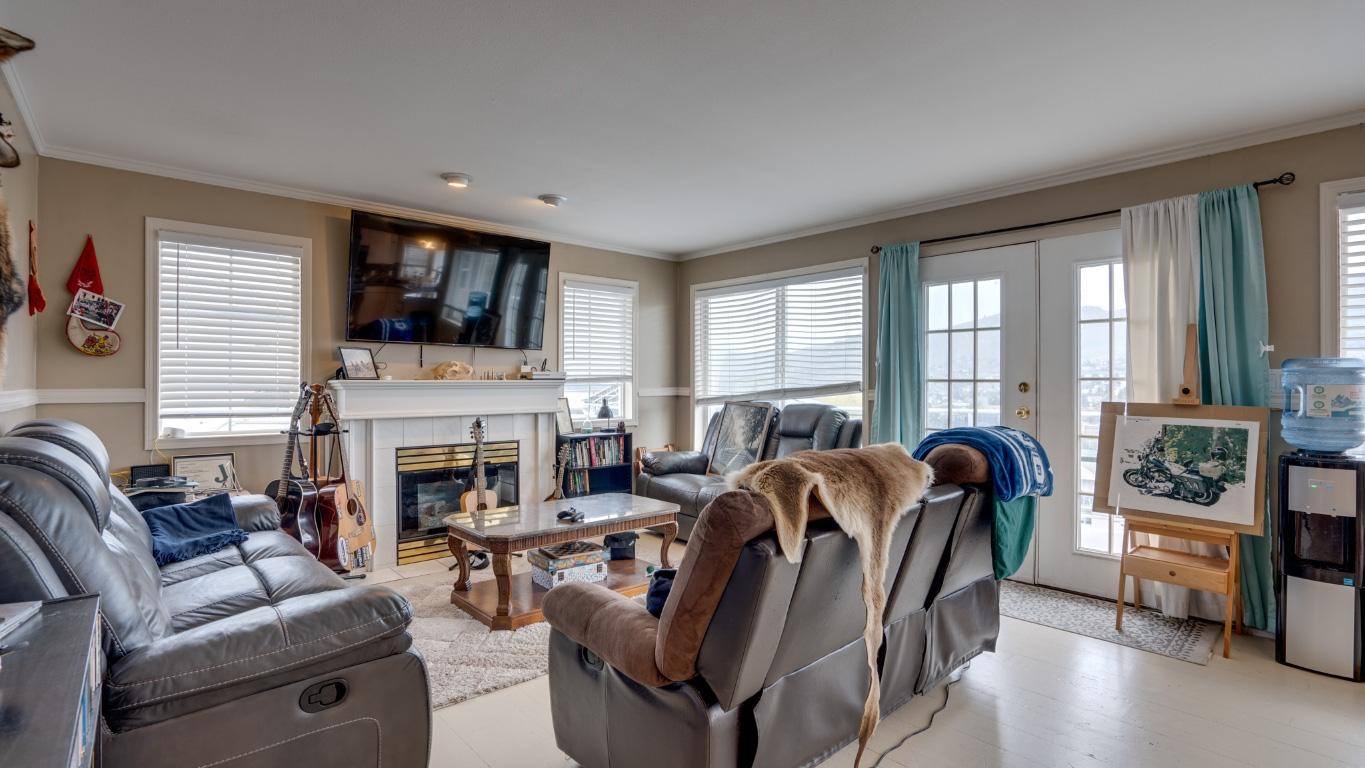 









4305


Westview

Drive,
Vernon,




BC
V1T 9B2


