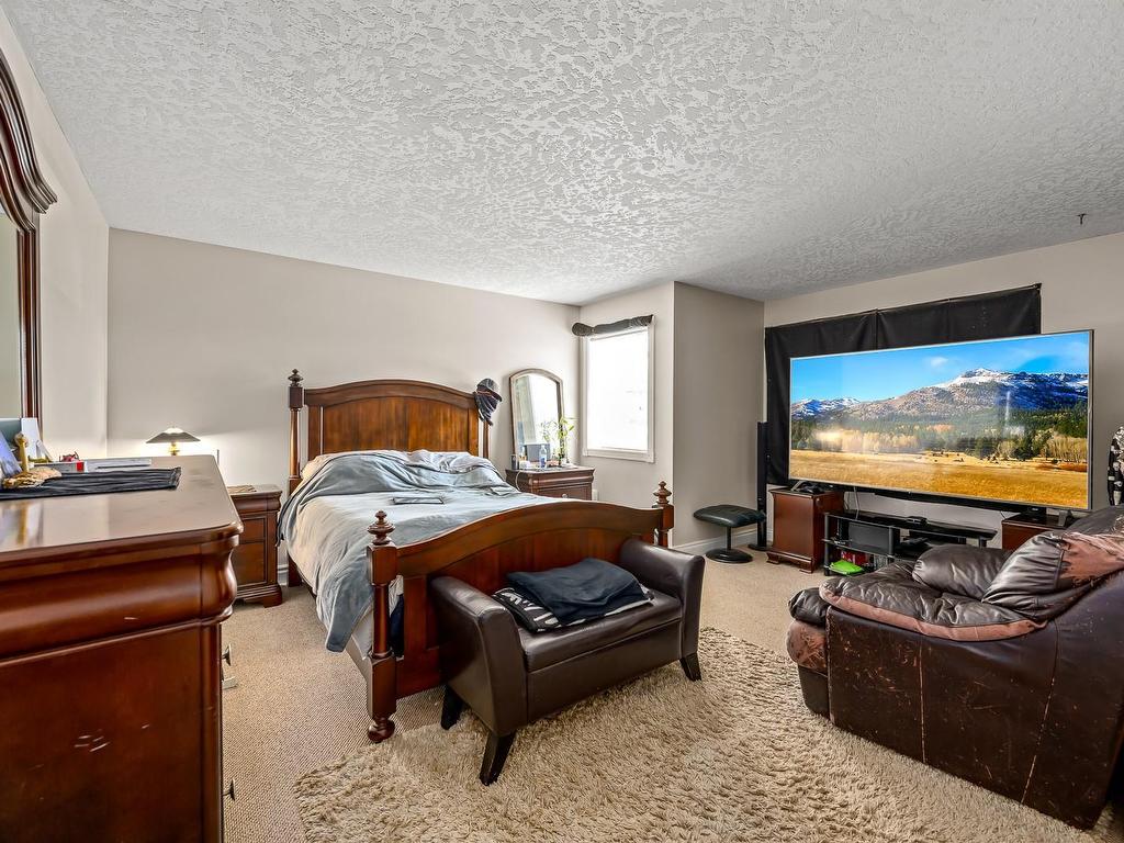









4654


Muir

Rd, B,
Courtenay,




BC
V9N 9A9

