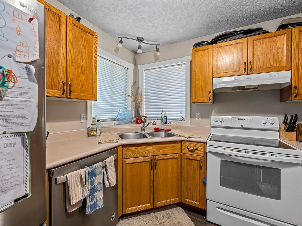 









4654


Muir

Rd, B,
Courtenay,




BC
V9N 9A9

