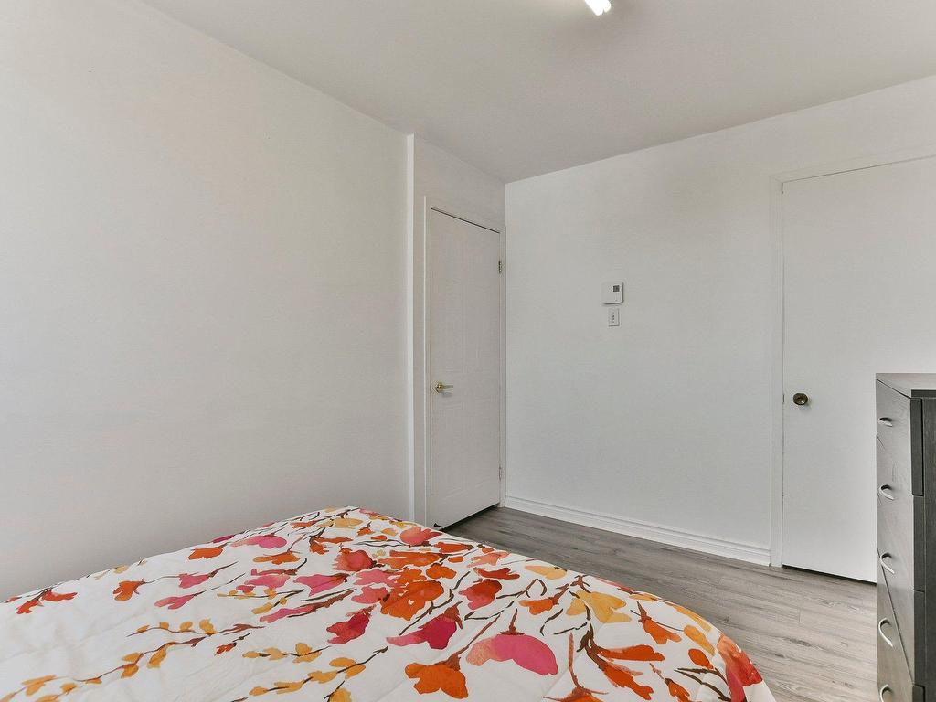 









3005


Boul. de Mascouche

, 7,
Mascouche,




QC
J7K1Y1


