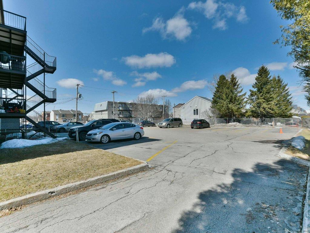 









3005


Boul. de Mascouche

, 7,
Mascouche,




QC
J7K1Y1

