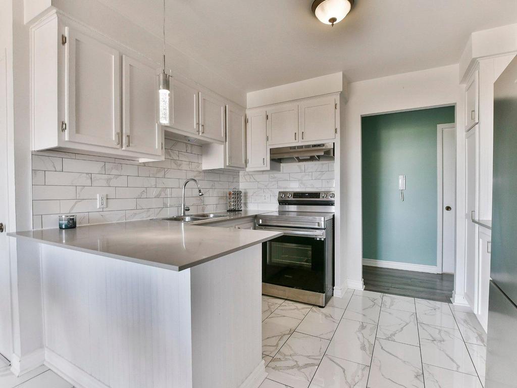 









3005


Boul. de Mascouche

, 7,
Mascouche,




QC
J7K1Y1

