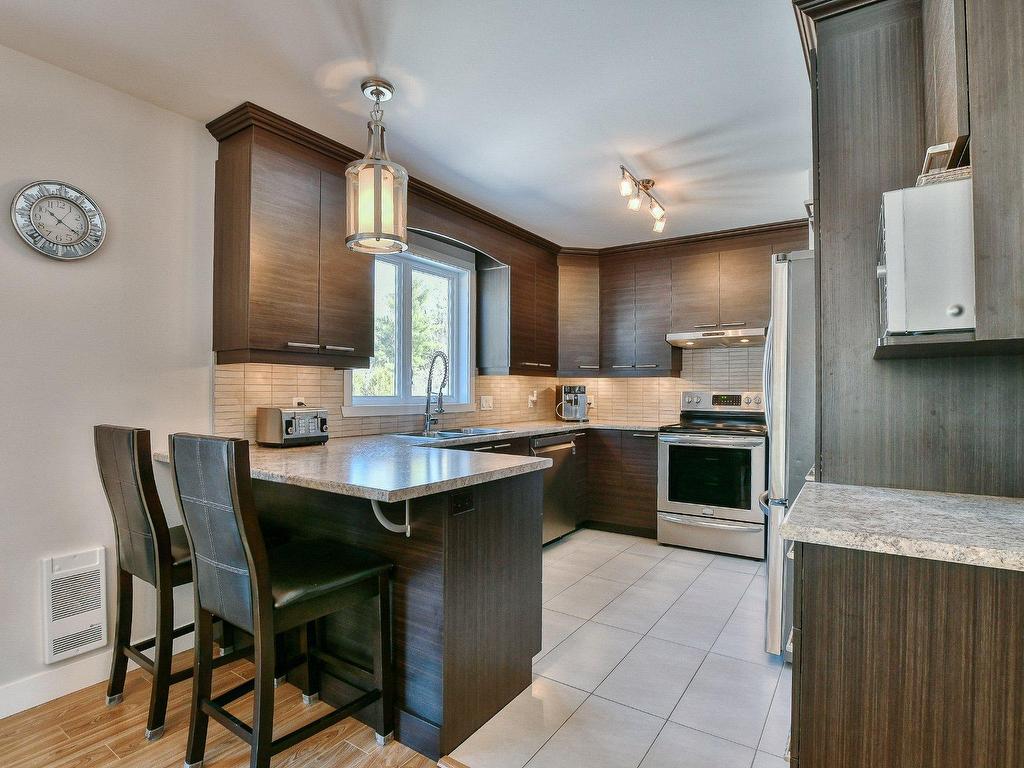 









2624


4e Rue

,
Sainte-Sophie,




QC
J5J1P2

