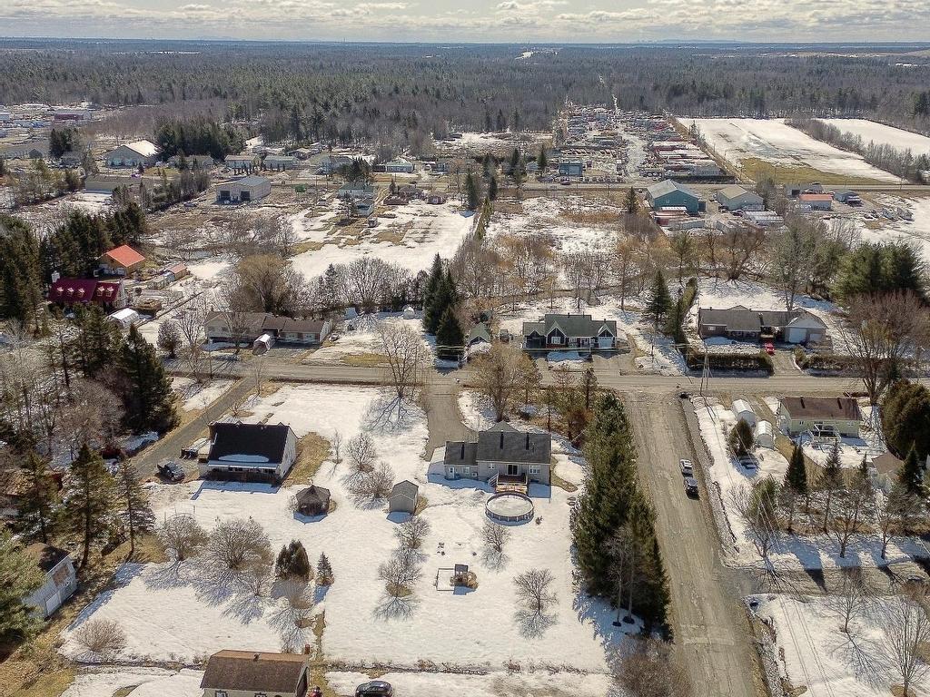 









2624


4e Rue

,
Sainte-Sophie,




QC
J5J1P2

