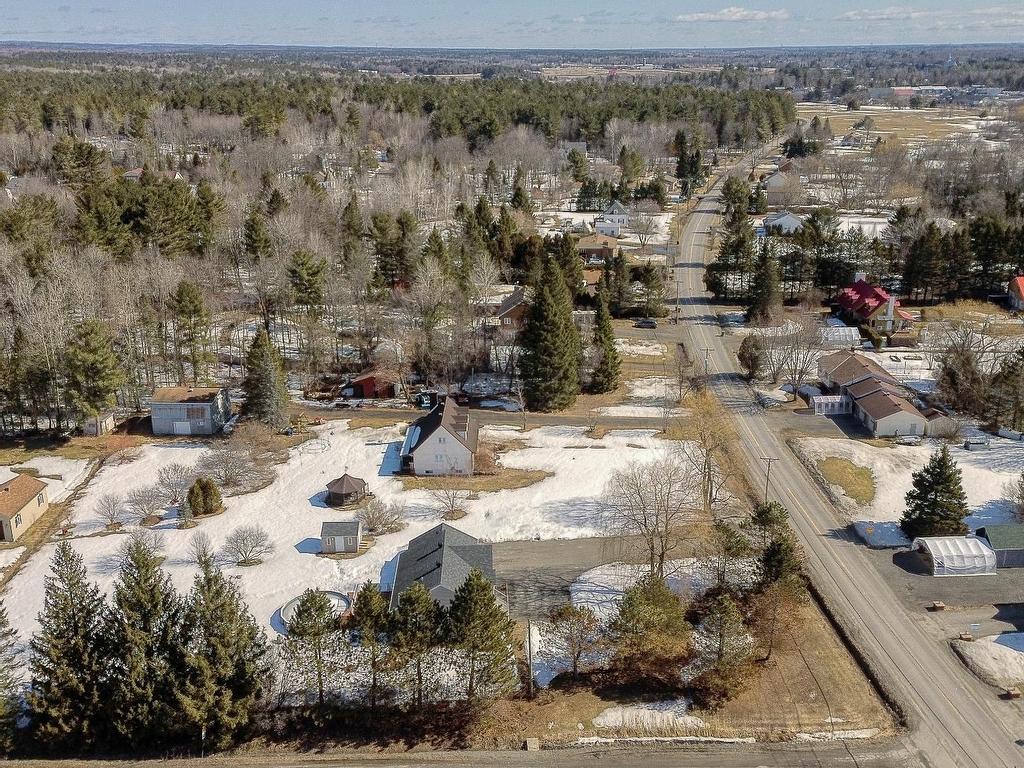 









2624


4e Rue

,
Sainte-Sophie,




QC
J5J1P2

