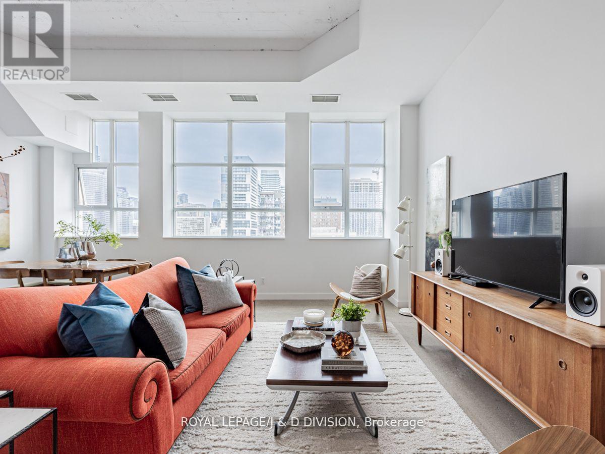 












PH21 - 155 DALHOUSIE STREET

,
Toronto,




Ontario
M5B2P7

