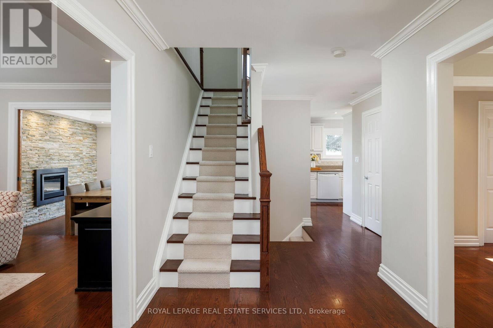 












2358 CANSO ROAD

,
Oakville,




Ontario
L6J5W6

