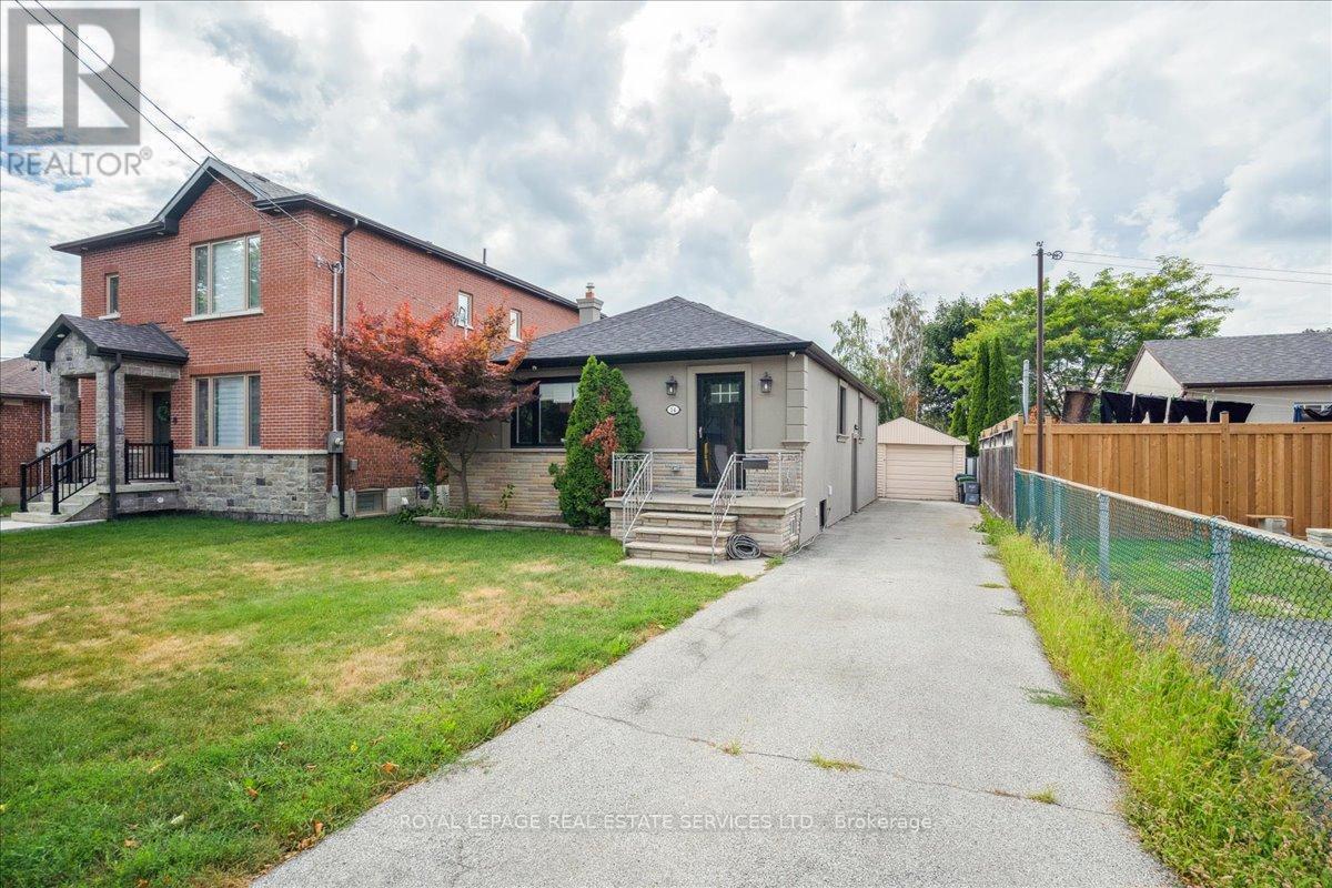 












14 RAMSBURY ROAD

,
Toronto,




Ontario
M8Z4V3

