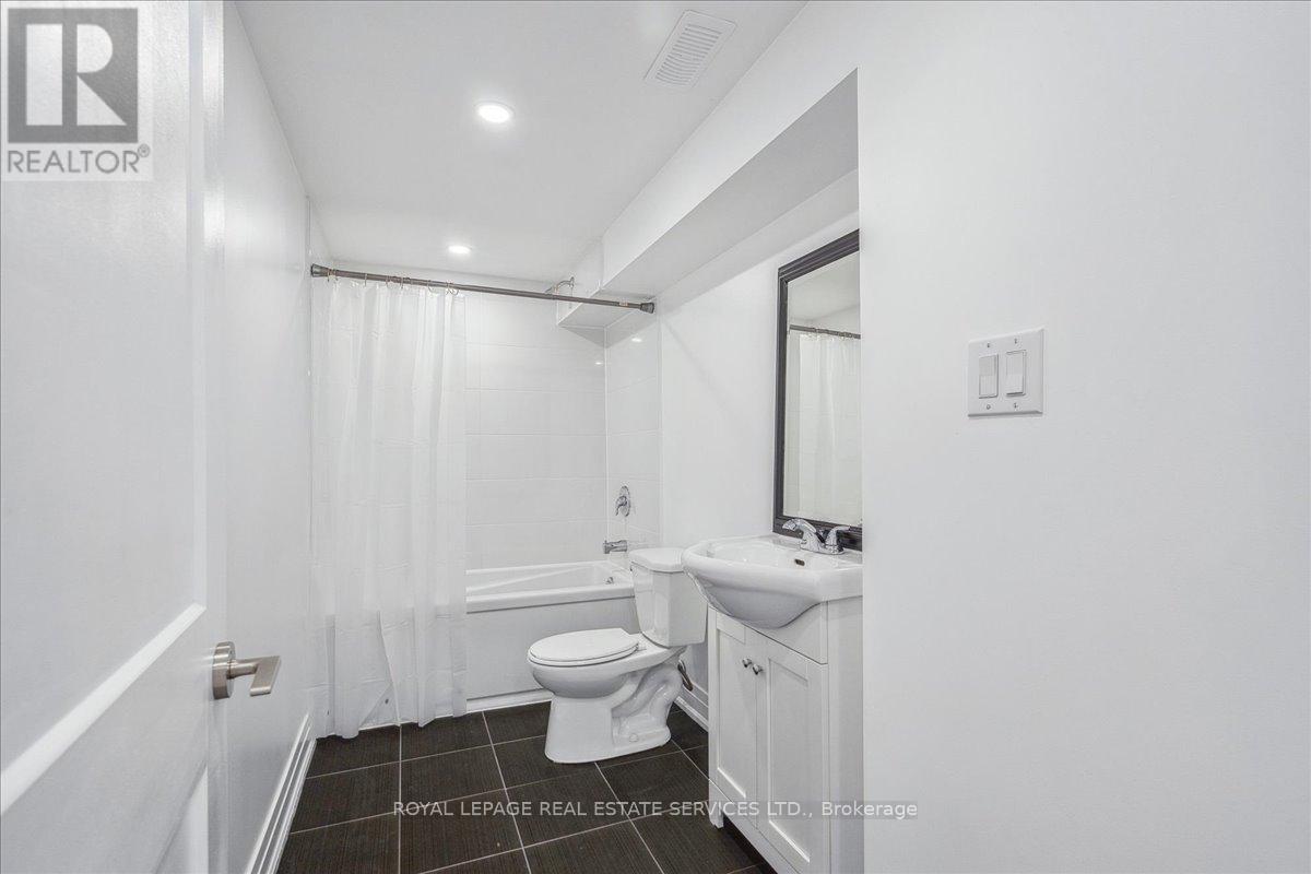 












14 RAMSBURY ROAD

,
Toronto,




Ontario
M8Z4V3

