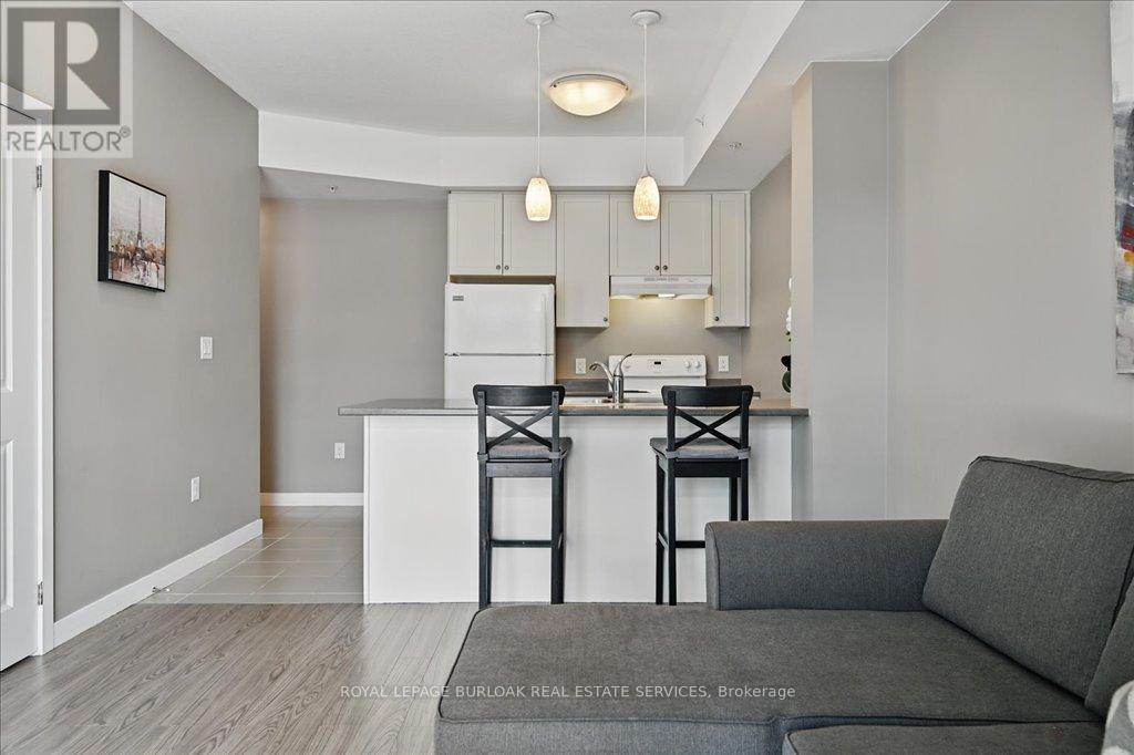 












106 - 5020 CORPORATE DRIVE

,
Burlington,




Ontario
L7L0H7

