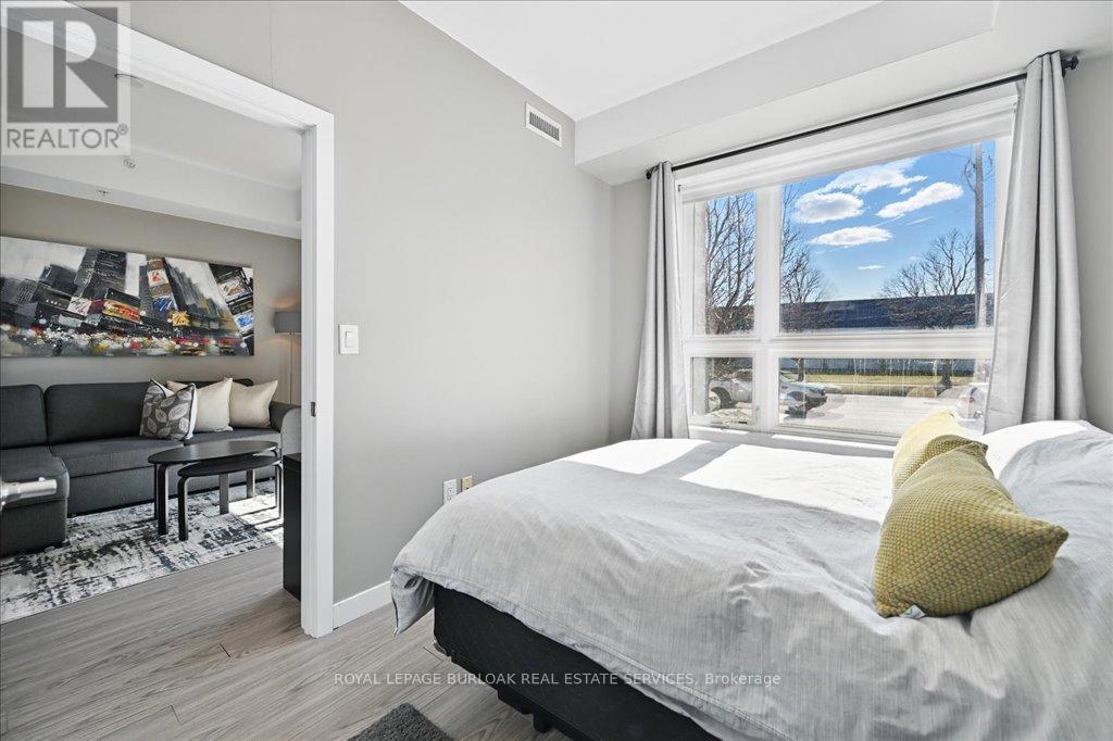 












106 - 5020 CORPORATE DRIVE

,
Burlington,




Ontario
L7L0H7

