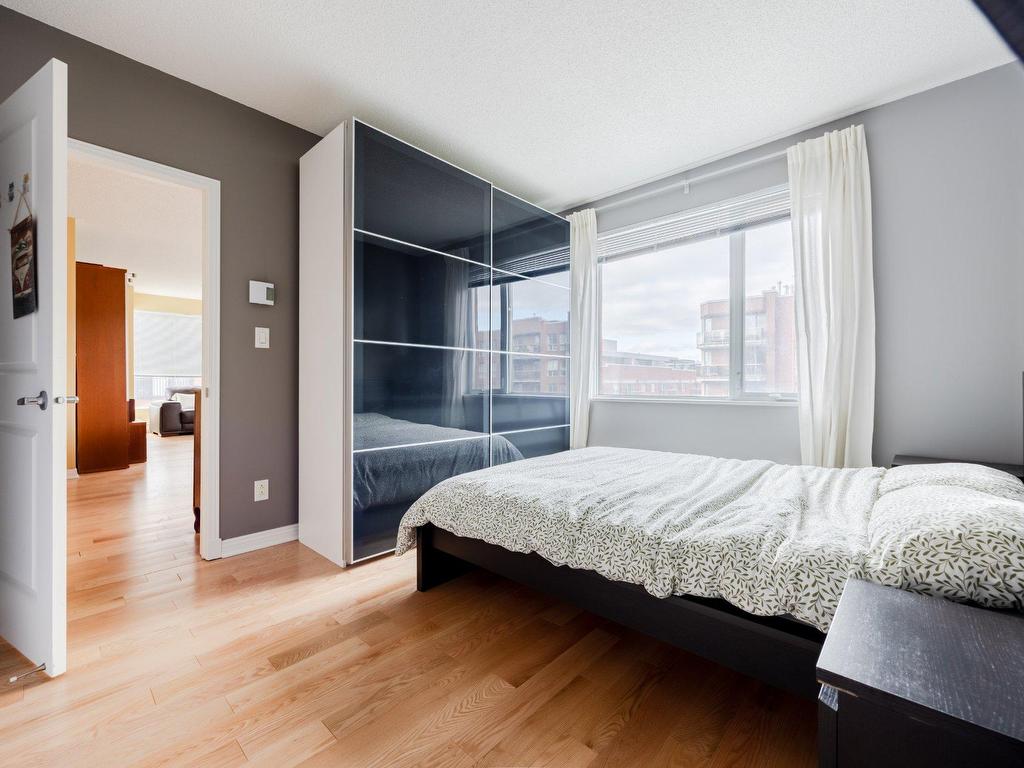 









551


Rue de la Montagne

, 610,
Montréal (Ville-Marie),




QC
H3C6S4

